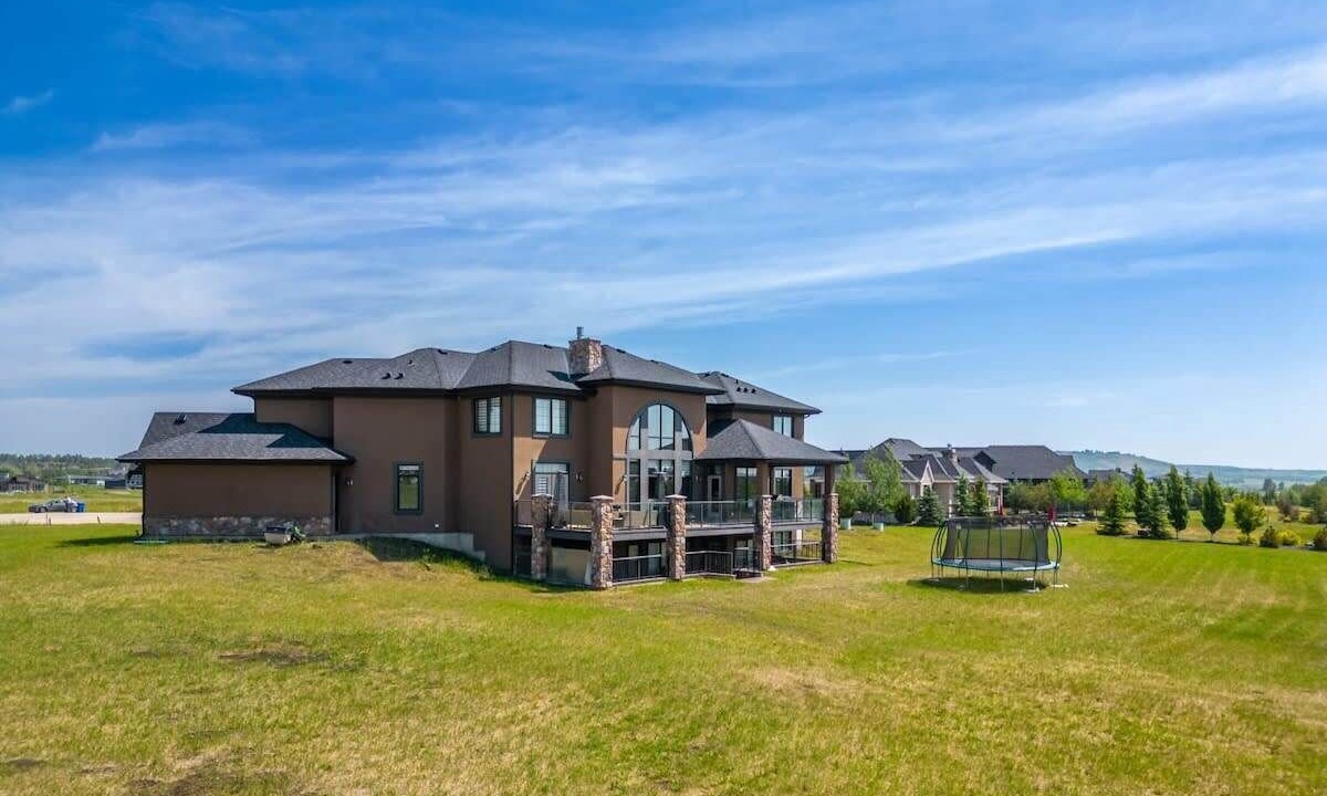 Photo of Outdoor in Springbank