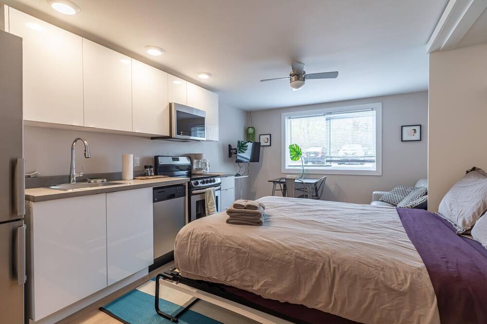 Photo of Bedroom in Dartmouth