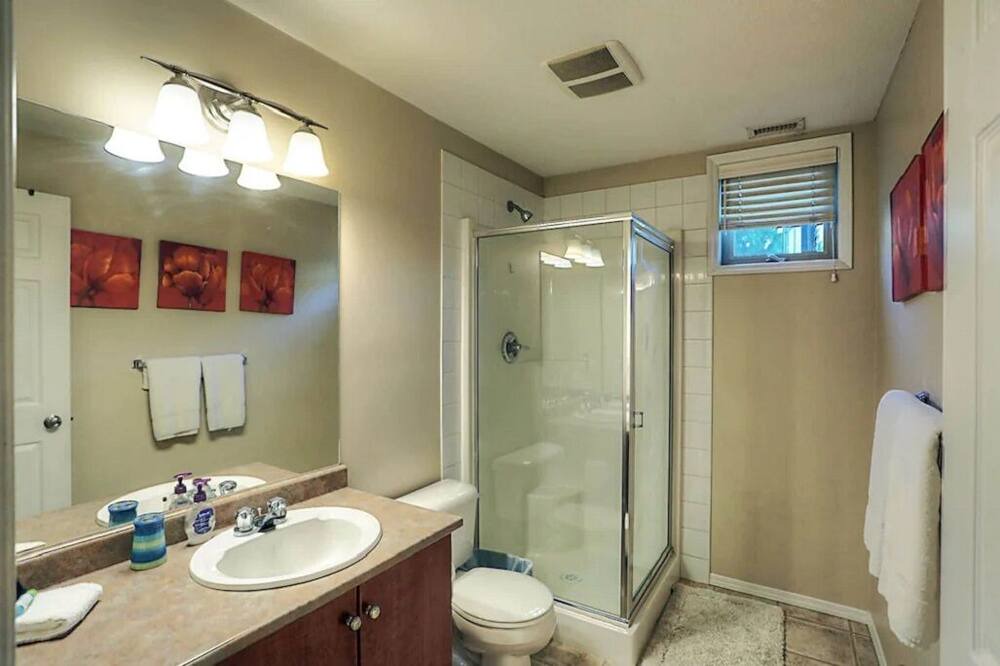 Photo of Bathroom in Quail Ridge
