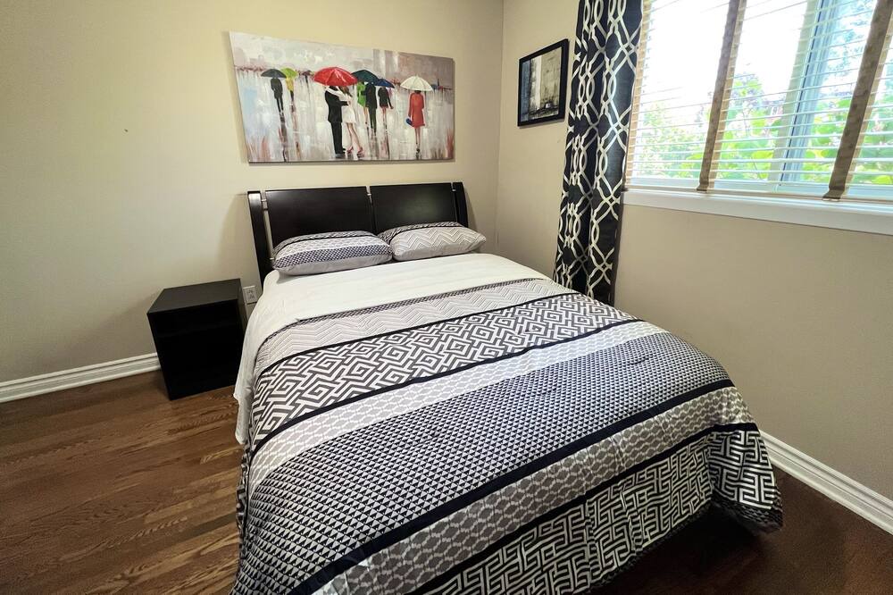 Photo of Bedroom in Montreal