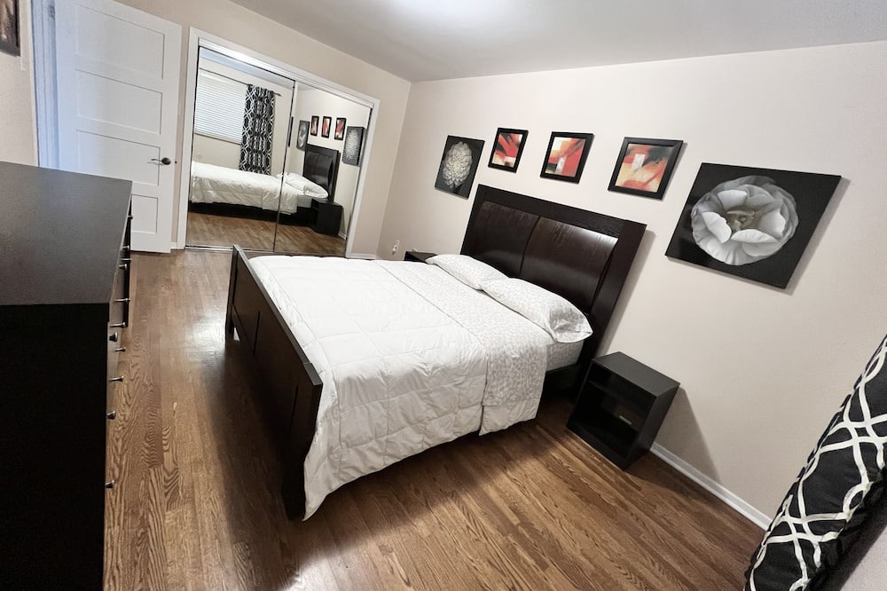 Photo of Bedroom in Montreal