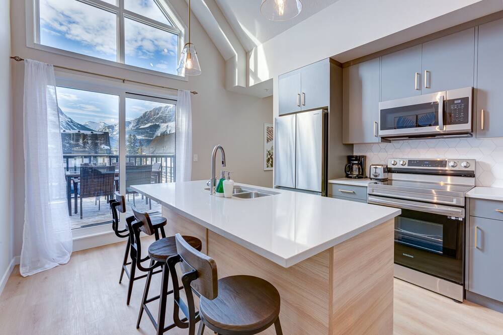 Photo of Patio Balcony in Cougar Creek