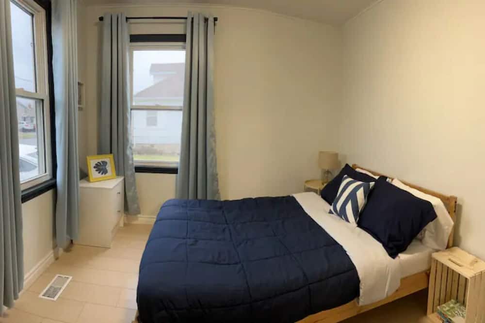 Photo of Bedroom in St. Catharines