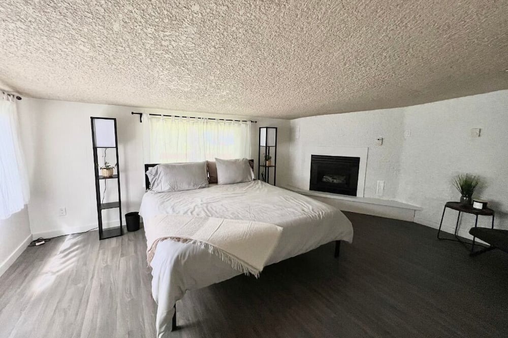 Photo of Bedroom in Winnipeg Beach