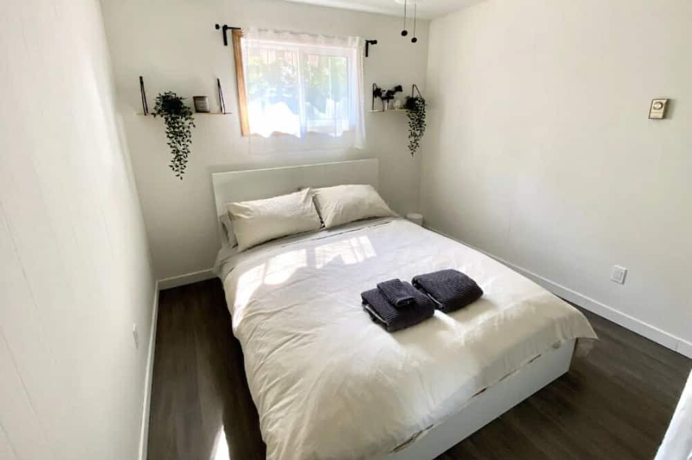Photo of Bedroom in Winnipeg Beach
