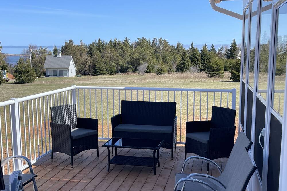 Photo of Outdoor in New London
