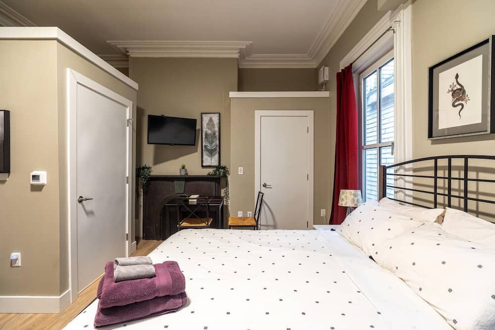 Photo of Bedroom in South End