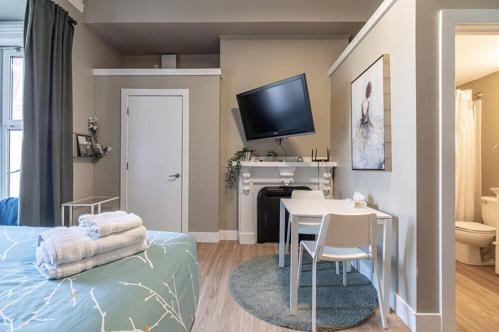 Photo of Bedroom in South End