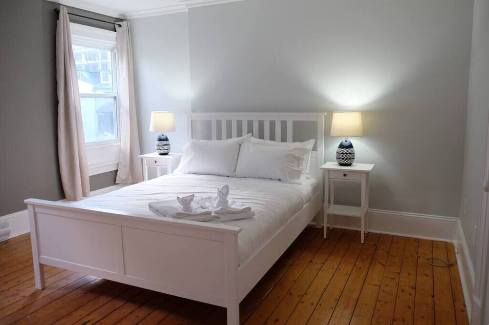 Photo of Bedroom in South End