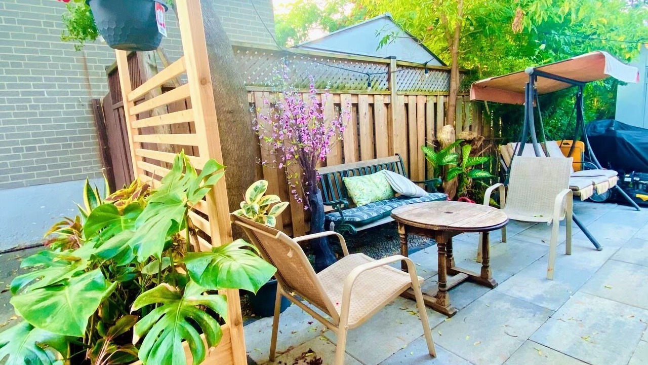 Photo of Outdoor in Woodbine Gardens