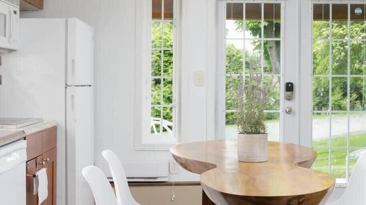 Photo of Kitchen in Departure Bay