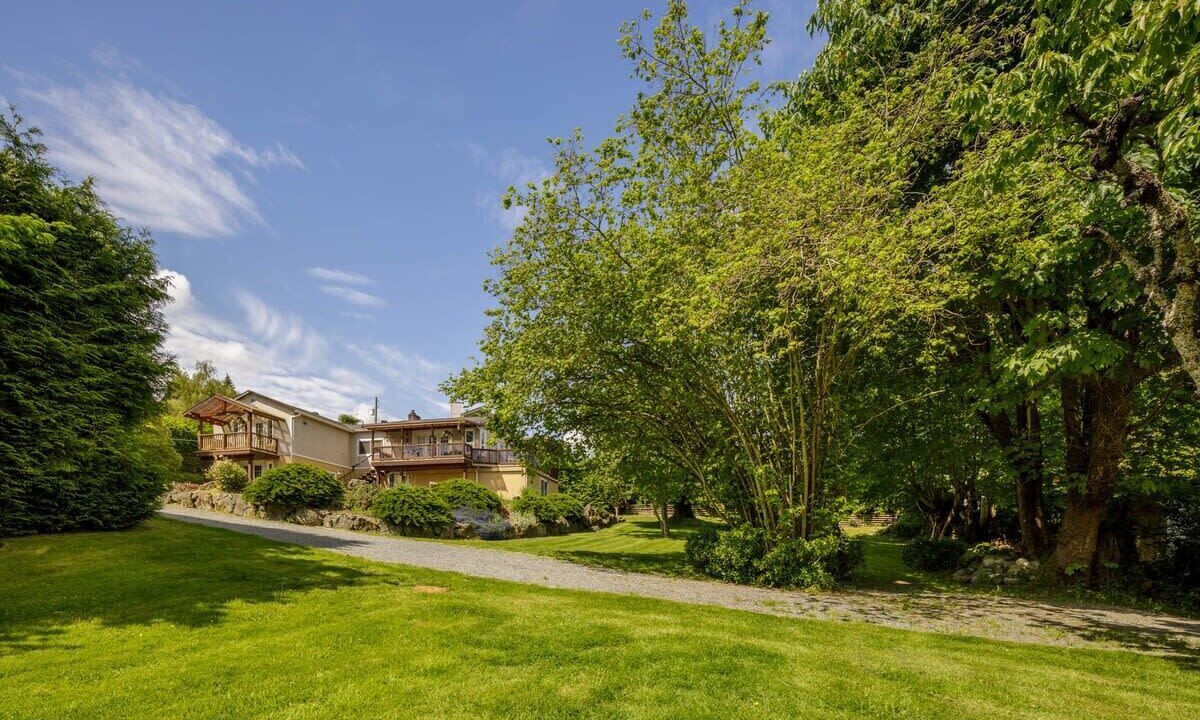 Photo of Outdoor in Departure Bay