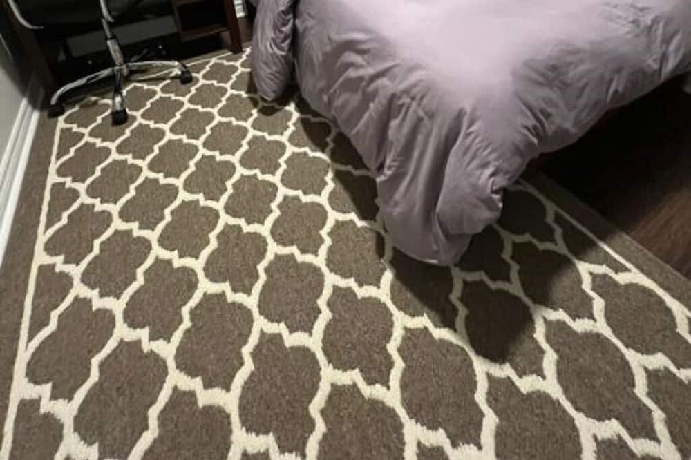 Photo of Bedroom in Halton Regional Municipality