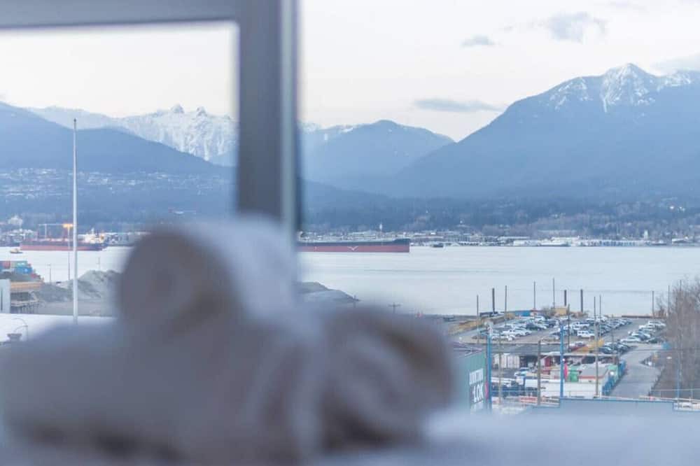 Photo of Others in Downtown Eastside