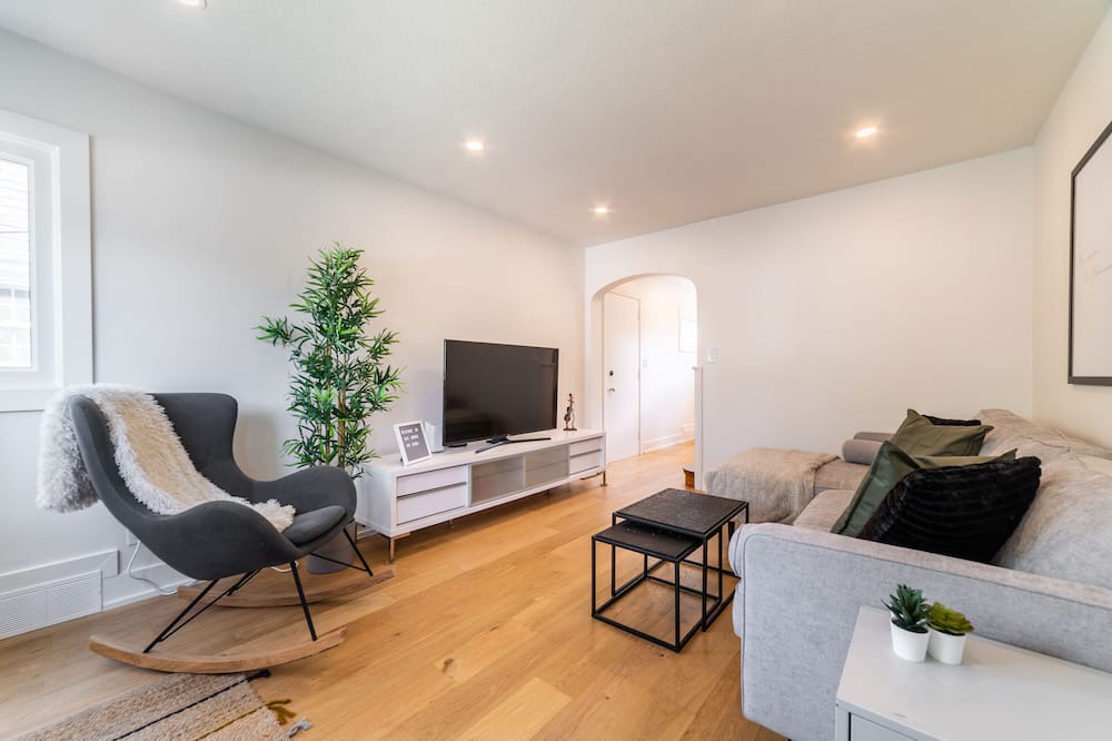 Photo of Bedroom in New Toronto