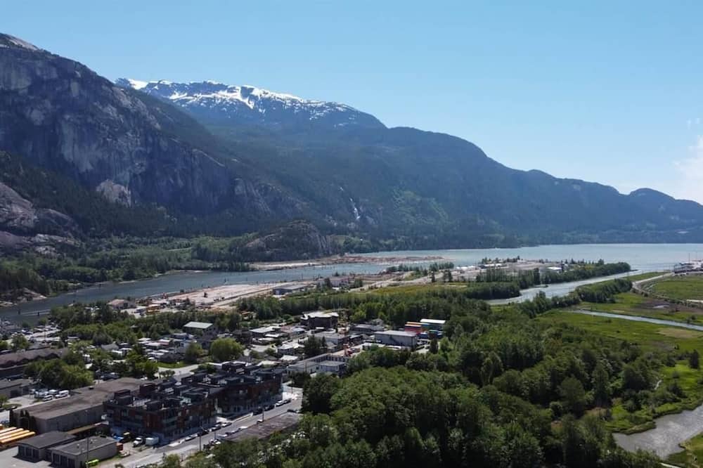 Photo of Others in Downtown Squamish