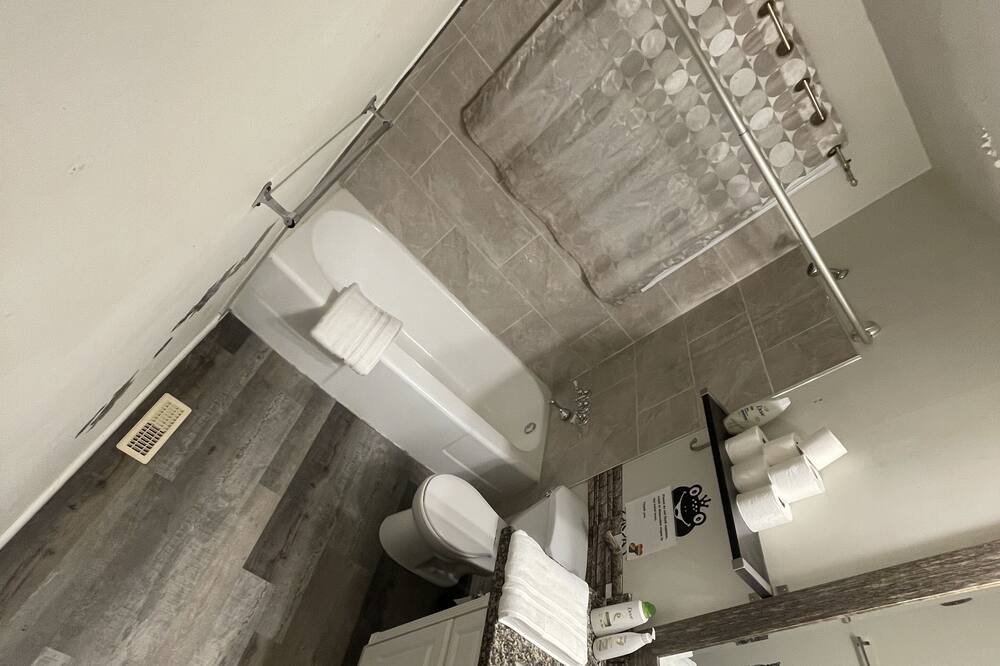 Photo of Bathroom in North Central Edmonton