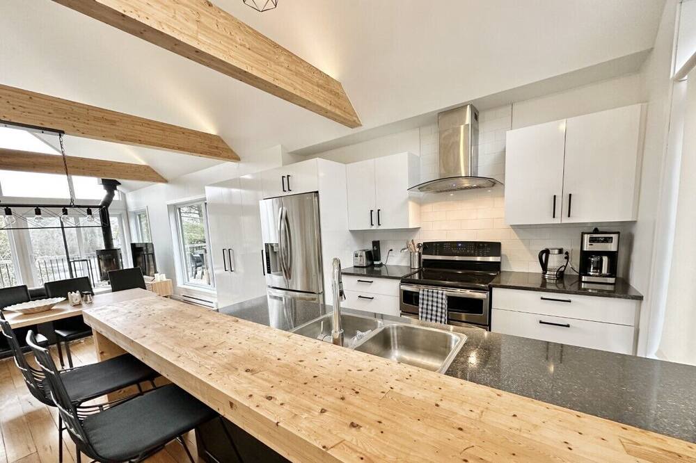 Photo of Kitchen in Saint-Hippolyte