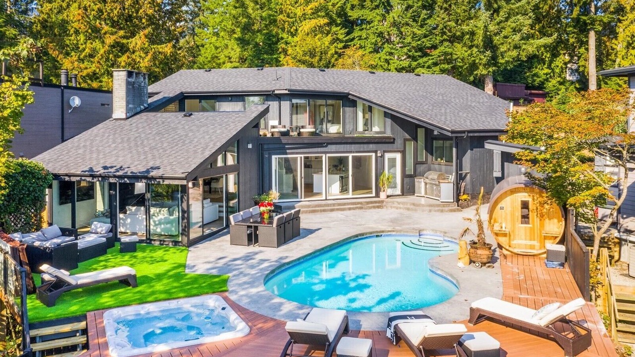 Photo of Outdoor in Deep Cove
