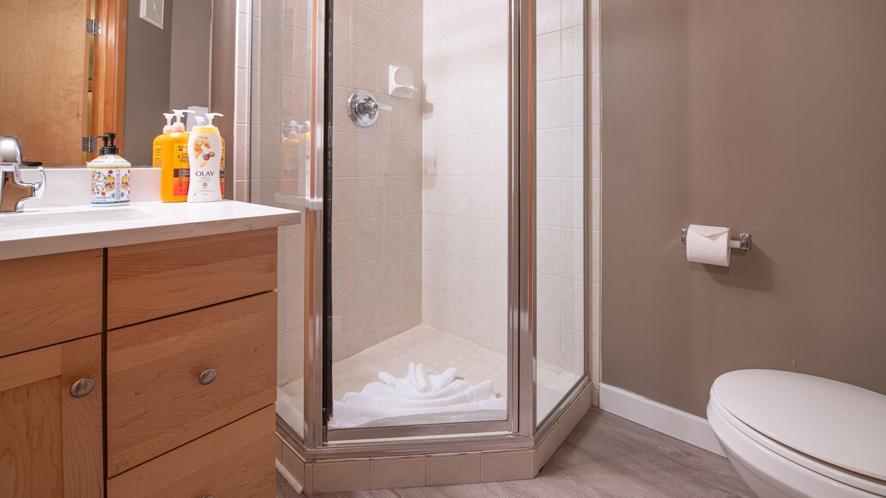 Photo of Bathroom in Canmore