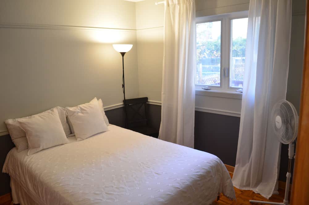 Photo of Bedroom in LaSalle