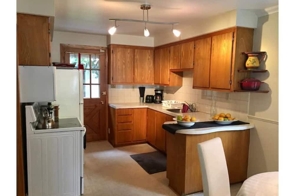 Photo of Kitchen in LaSalle