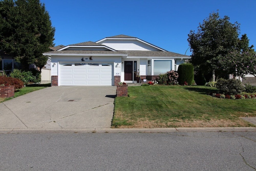 Photo of Outdoor in Surrey Newton