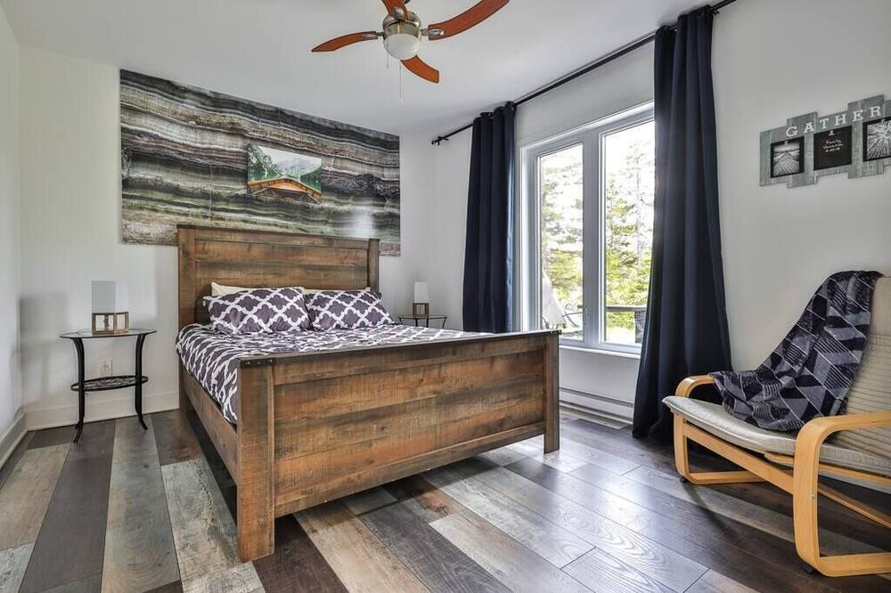 Photo of Bedroom in Chertsey