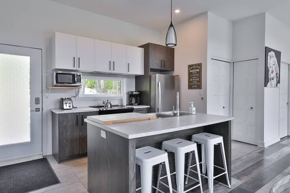 Photo of Kitchen in Chertsey