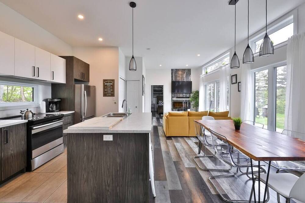 Photo of Kitchen in Chertsey