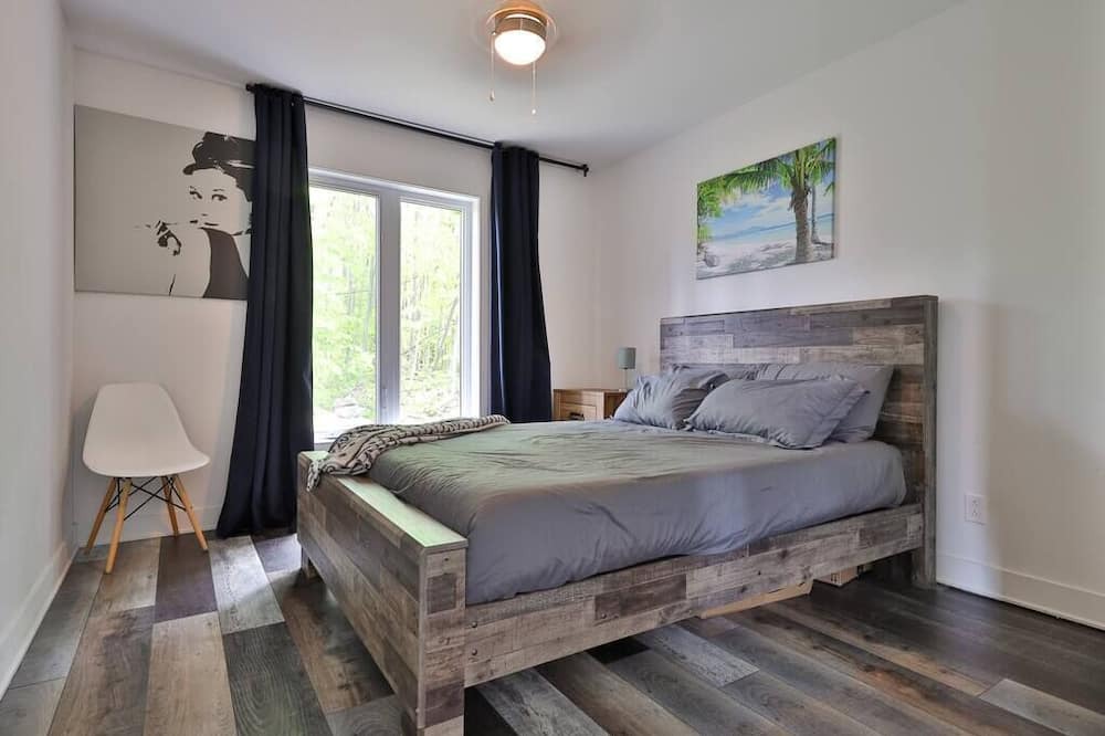Photo of Bedroom in Chertsey