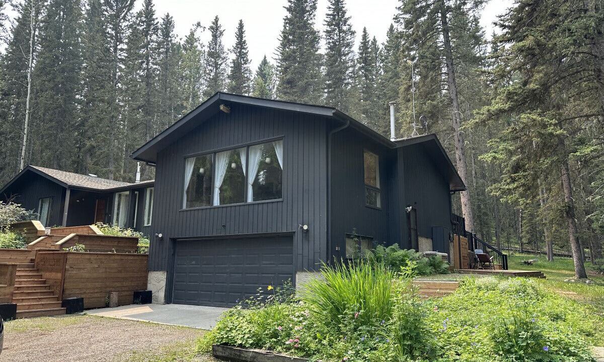 Photo of Outdoor in Bragg Creek