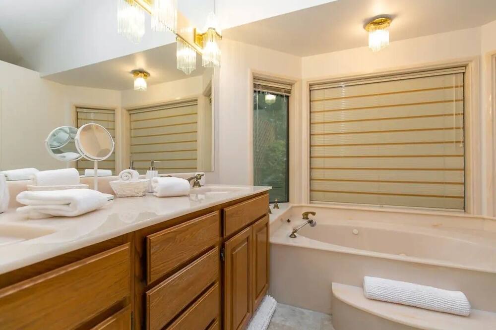Photo of Bathroom in Sooke