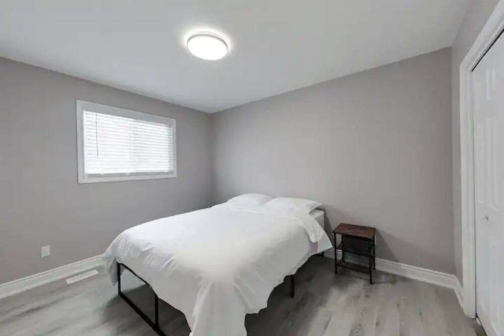 Photo of Bedroom in Dundalk