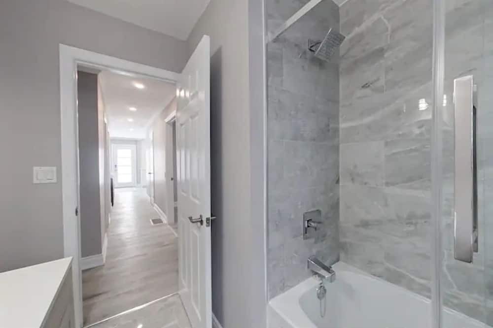 Photo of Bathroom in Dundalk