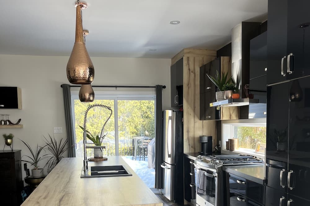 Photo of Kitchen in Therese-De Blainville Regional County Municipality