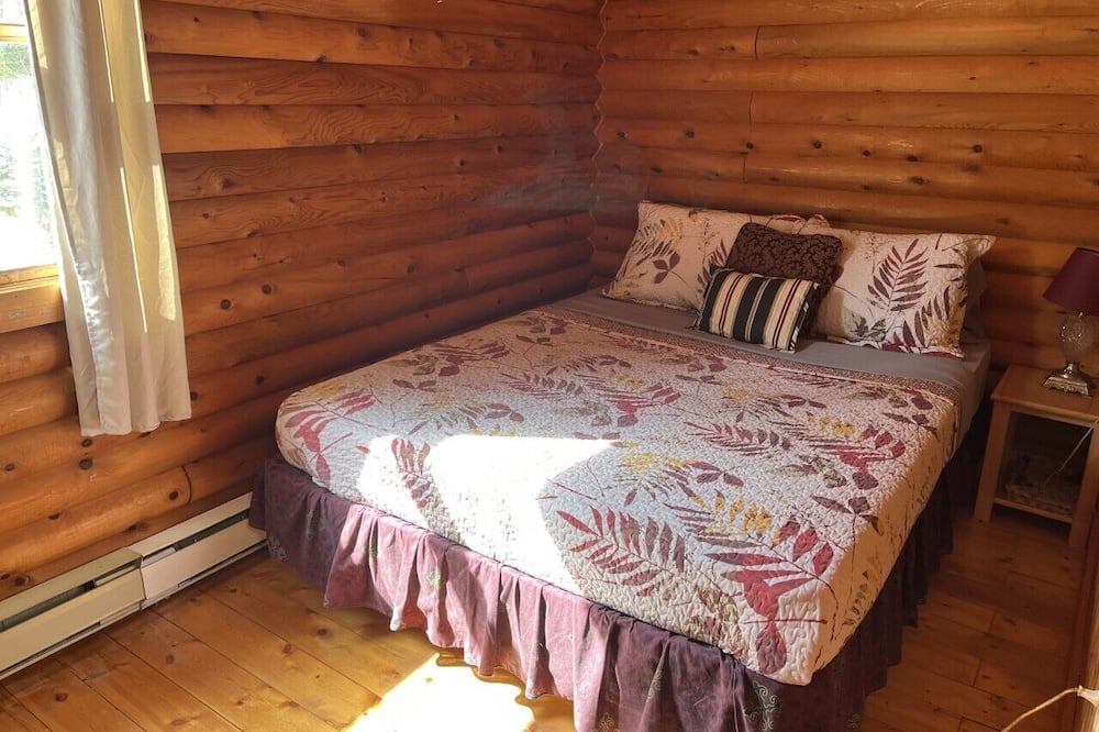 Photo of Bedroom in West Bay