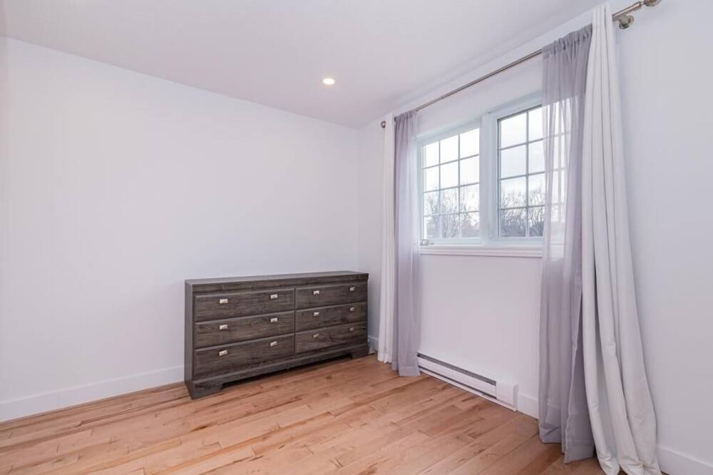 Photo of Others in Pierrefonds-Roxboro