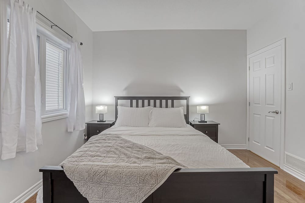 Photo of Bedroom in District d'Aylmer