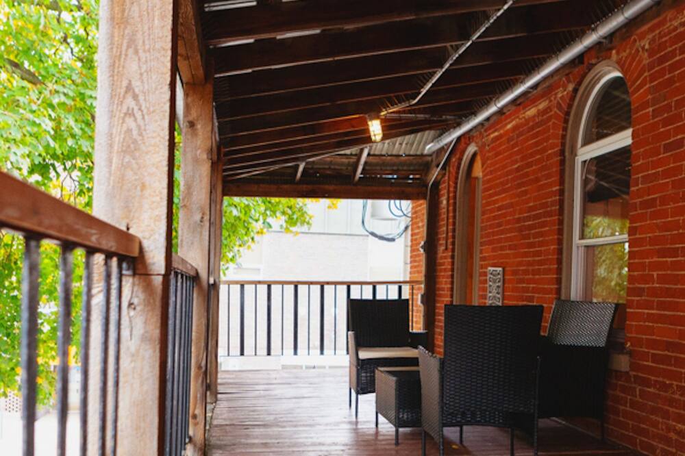 Photo of Outdoor in Belleville