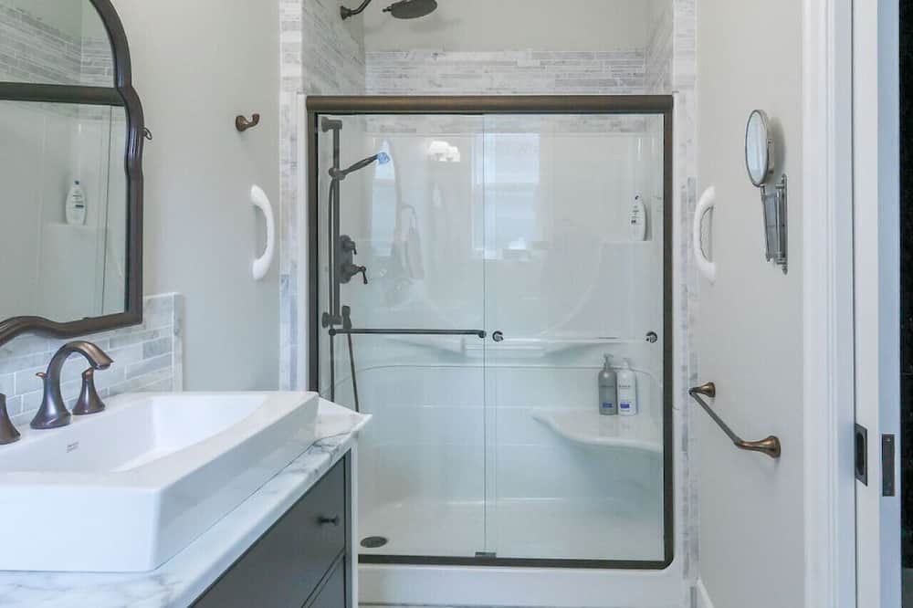 Photo of Bathroom in Cowichan Bay