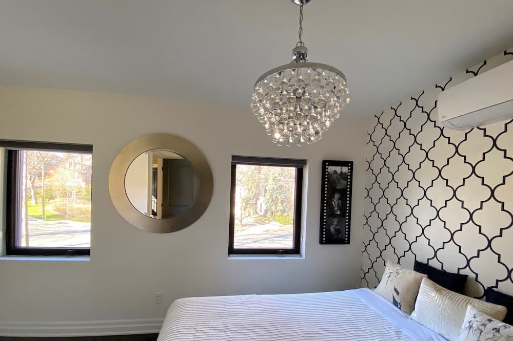 Photo of Bedroom in Forest Hill South