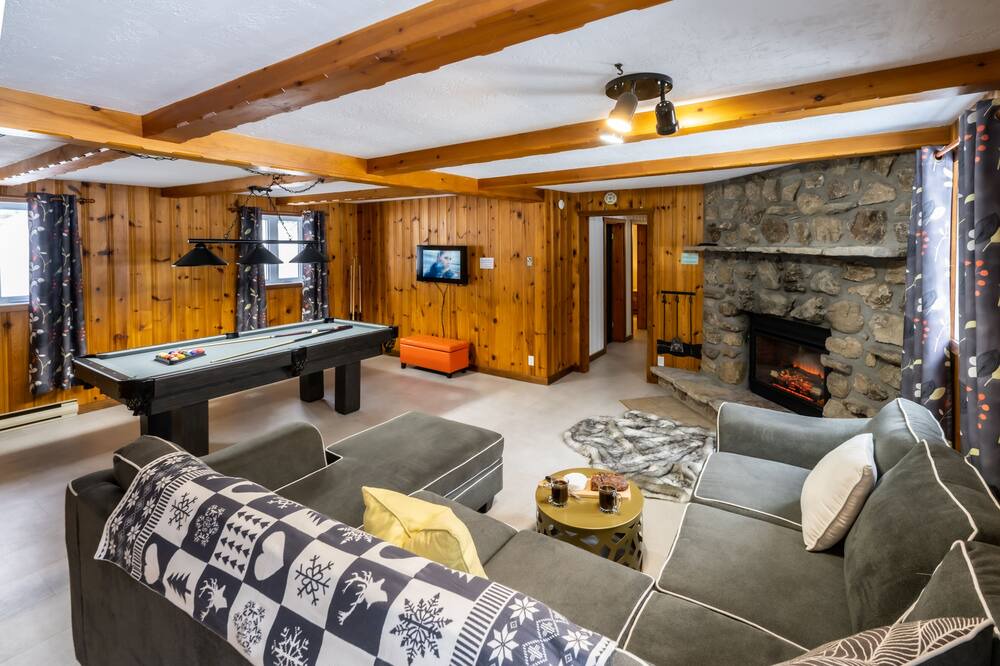 Photo of Livingroom in Sainte-Agathe-des-Monts
