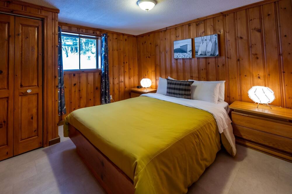 Photo of Bedroom in Sainte-Agathe-des-Monts