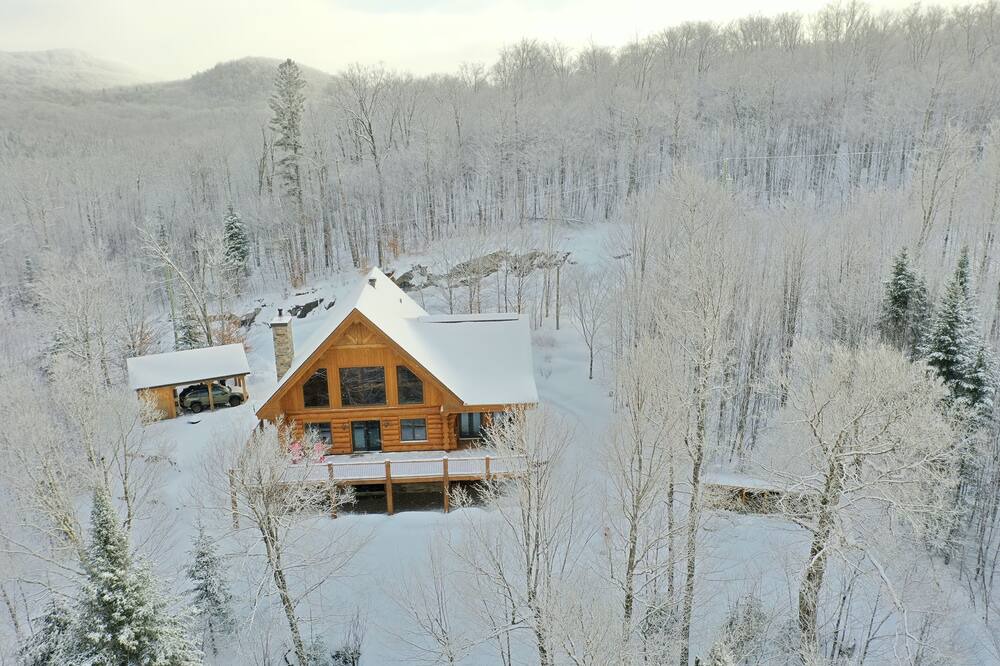 Photo of Outdoor in Val-des-Lacs