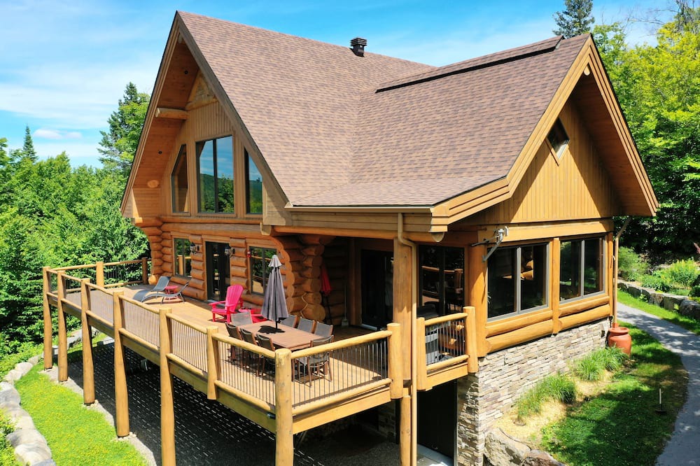 Photo of Outdoor in Val-des-Lacs