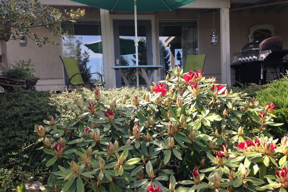 Photo of Outdoor in Union Bay