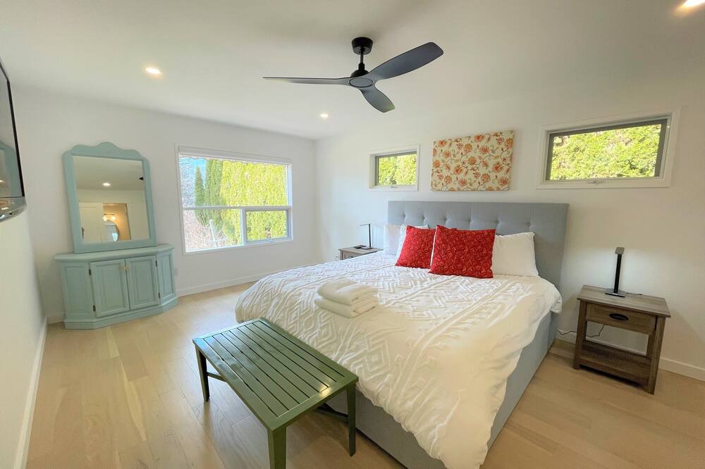 Photo of Bedroom in Salmon Arm