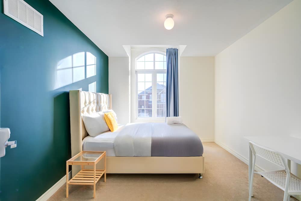 Photo of Bedroom in Halton Regional Municipality