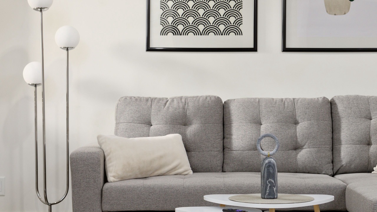Photo of Bedroom in District of North Vancouver